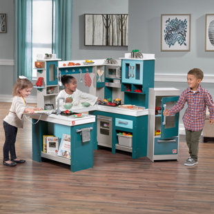 Step2 store kiddos kitchenette